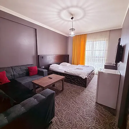Red House Vip